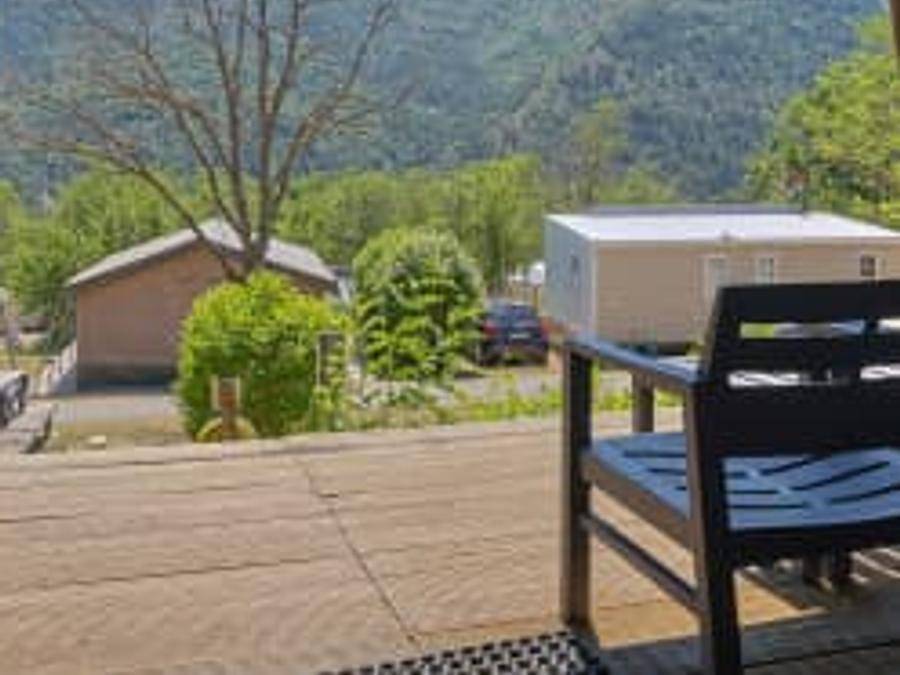 Camping Rcn Les Collines de Castellane - Tienda de lona y madera 6 personas - Tienda de acampada Sunflower in La Garde (Alpes-de-Haute-Provence), Parc naturel régional du Verdon