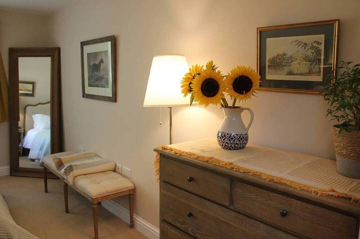 Quaint 1-bedroom house in Cheltenham in Cheltenham, Gloucestershire