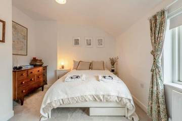 Holiday Rental for 6 People in Milford-on-Sea, New Forest National Park, Photo 3