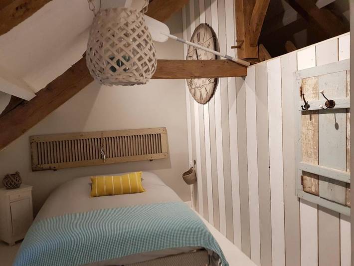 Location de vacances pour 5 personnes, avec jardin ainsi que piscine et vue à Meillac - 4