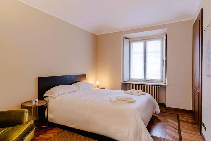 Ganze Wohnung, Ferienwohnung für 9 Personen mit Balkon/Terrasse in Turin, Turin Provinz