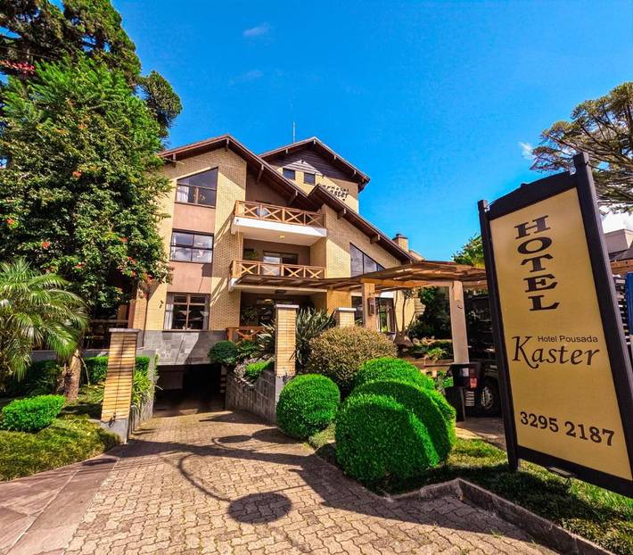 Pousadas para 2 pessoas, com vista e jardim em Gramado