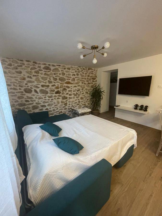 Gîte pour 4 personnes à Le Coudray-Montceaux - 4