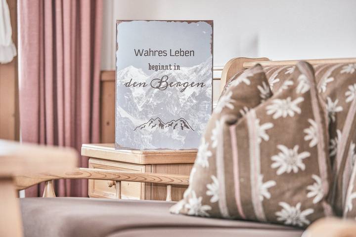 Apartamento vacacional entero, Haus Theresa - apartment with 1 room in Reit im Winkl, Alpes Bávaros