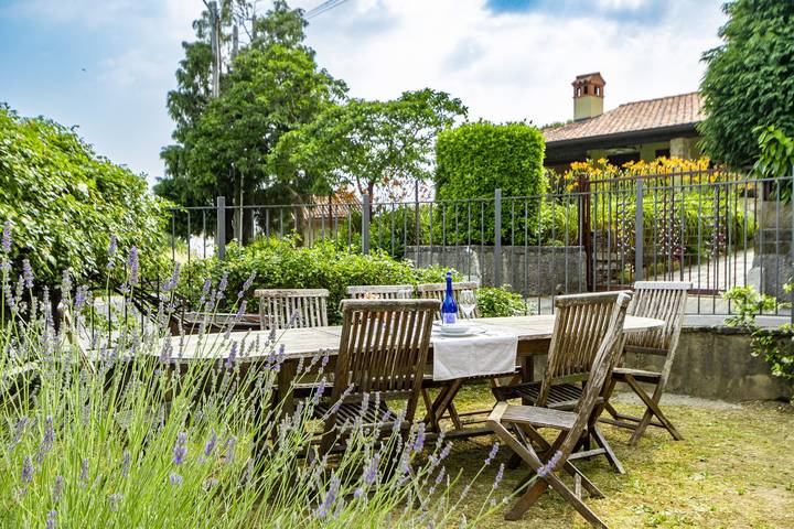Hel lejlighed, Cottage Zia Cherubina in Colle Brianza, Brianza