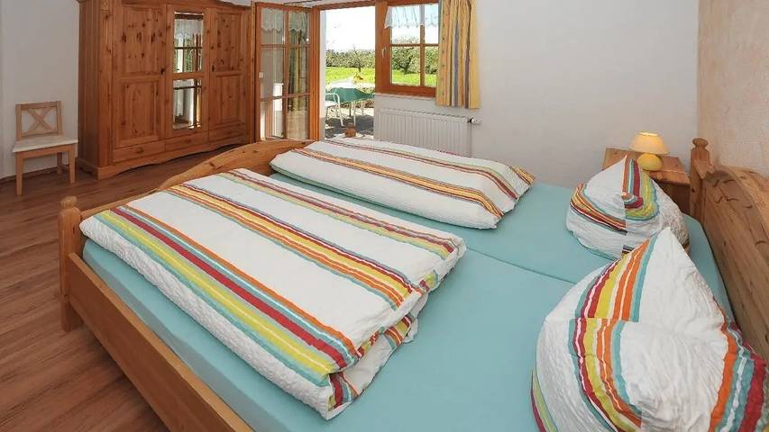 Gîte pour 4 personnes, avec jardin à Opfenbach - 3