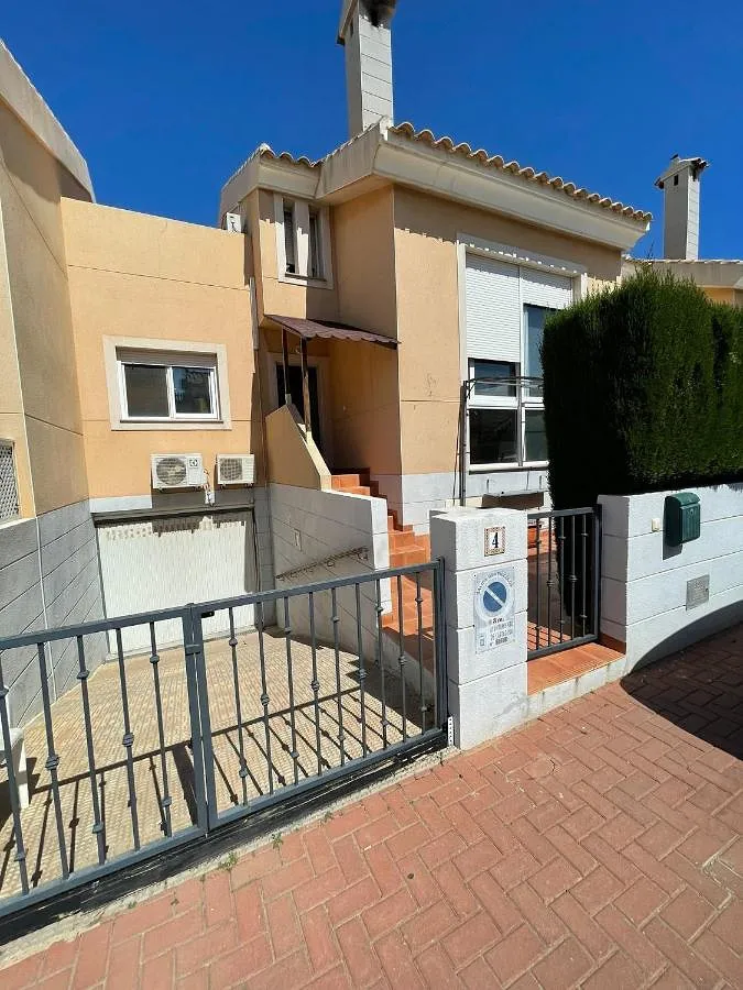 Casa de vacaciones para 7 personas, con jardín - 1