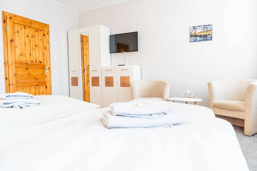 Ganze Wohnung, Doppelzimmer Premium 6 - Pension Am Stadtgraben in Lübbenau, Oberspreewald-Lausitz