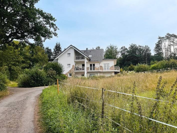 Ferienwohnung für 2 Personen, mit Balkon und Ausblick in Frankenberg (Eder)