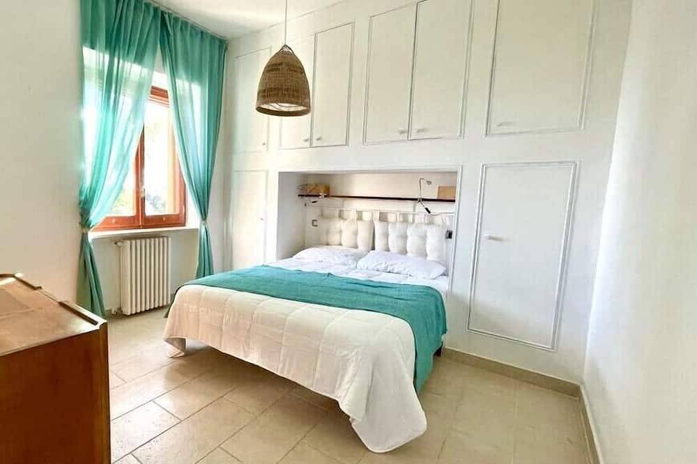 Villa with sea view garden and olive trees in Monte Sant'Angelo, Gargano