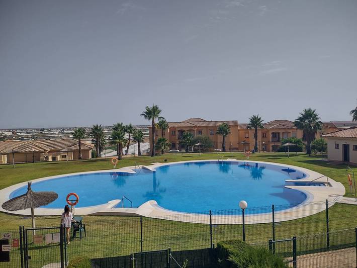 Entire apartment, Penthouse with Terrace & Private Parking, Pool, Doñana Views in Sanlúcar de Barrameda, Costa de la Luz