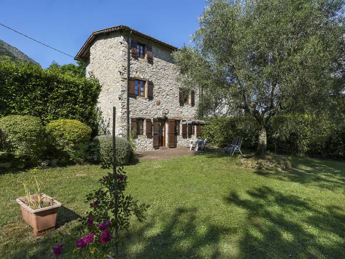 Casa de vacaciones para 8 personas, con terraza y jardín - 1