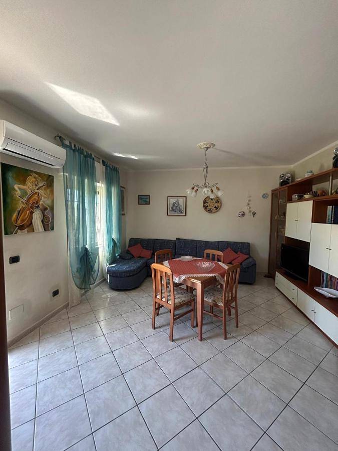 Location de vacances pour 4 personnes, avec jardin à Oristano - 3