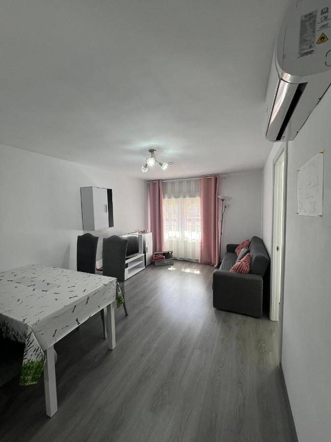 Apartamento entero, Como en casa en el centro de Torrejón in Torrejón de Ardoz, Provincia de Madrid