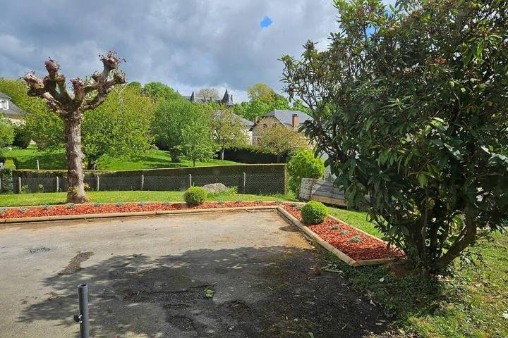 Gîte pour 4 personnes, avec jardin à Saint-Sornin-Lavolps - 4