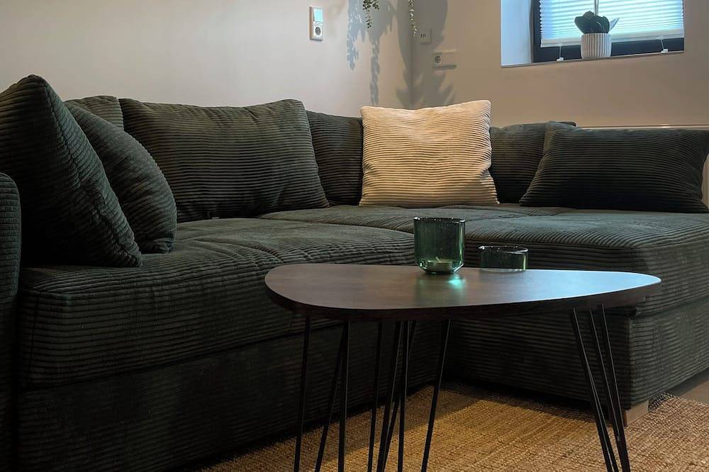 Ganze Wohnung, Moderne Ferienwohnung in Zeil am Main, Fränkisches Weinland