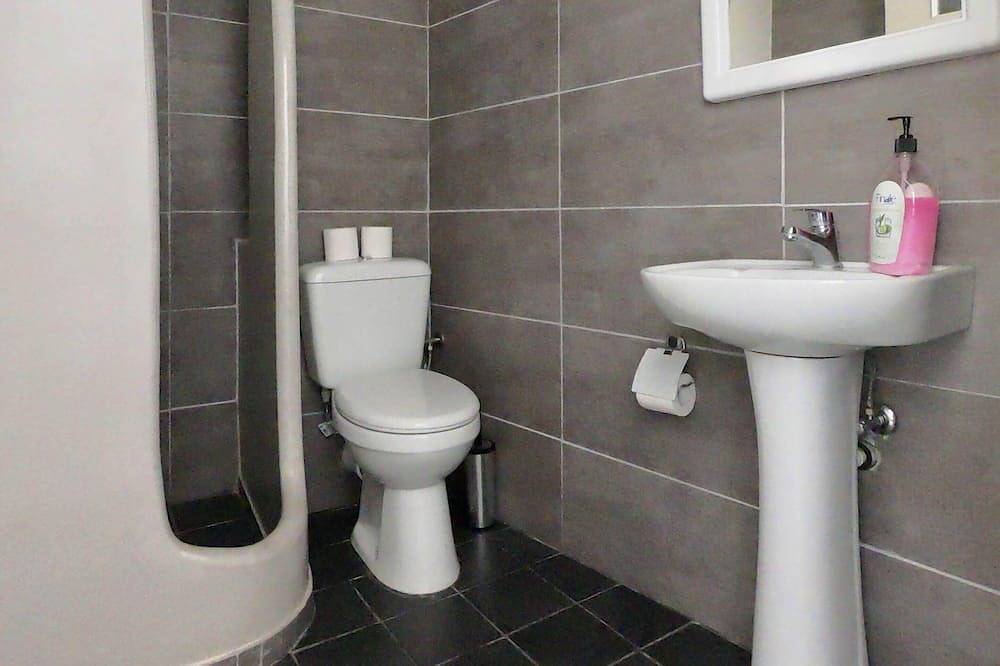 Chambre 4 personnes au centre-ville de Fira in Firostefani, Thera