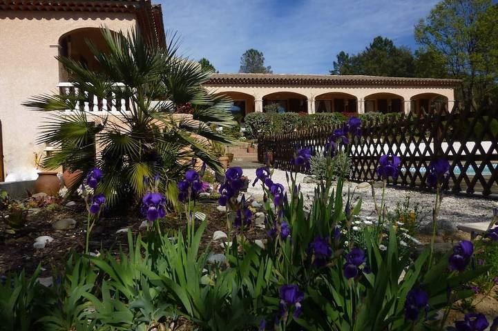 Maison d’hôte pour 8 personnes, avec piscine à Bagnols-en-Forêt - 4