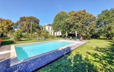 Gîte pour 2 personnes, avec piscine à Gauriac