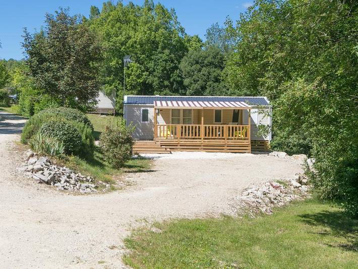 Mobil home pour 6 personnes, avec bassin pour enfant, animaux acceptés dans Séniergues - 2