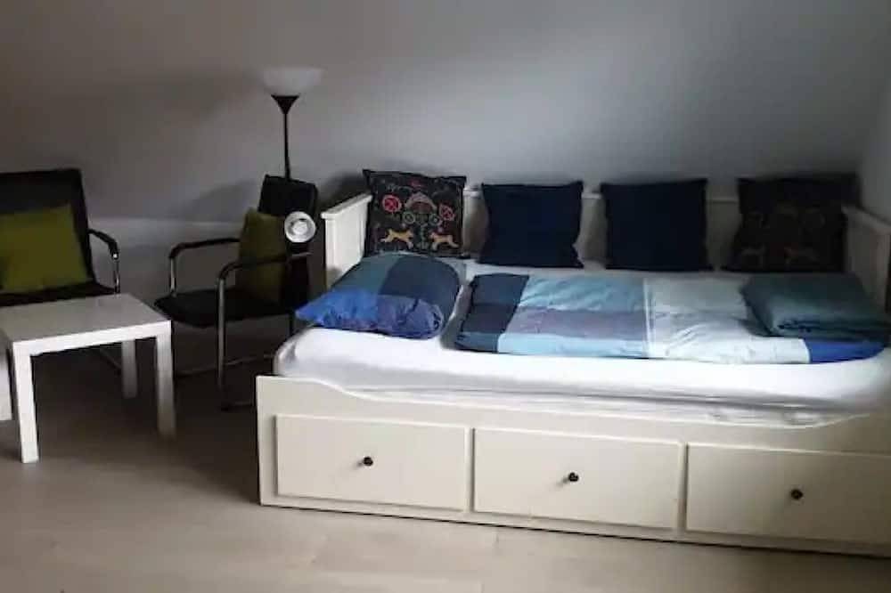 Ganze Wohnung, Ferienwohnung Feuerbach\" mit Gemeinschaftsterrasse, Gemeinschaftsgarten und Wlan in Telgte, Münsterland