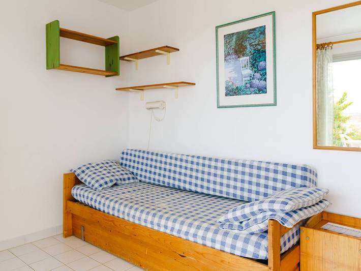 Gîte pour 4 personnes, avec piscine et terrasse dans Plage des Ayguades - 2