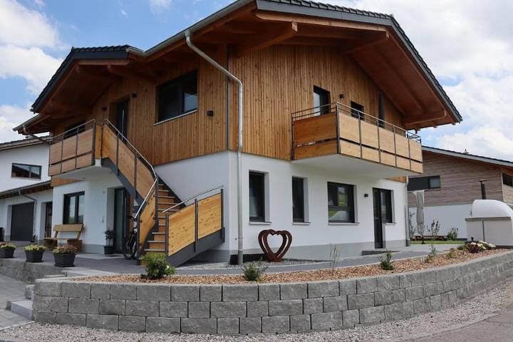 Ferienwohnung für 2 Personen, mit Ausblick und Balkon in Hopferau - 2