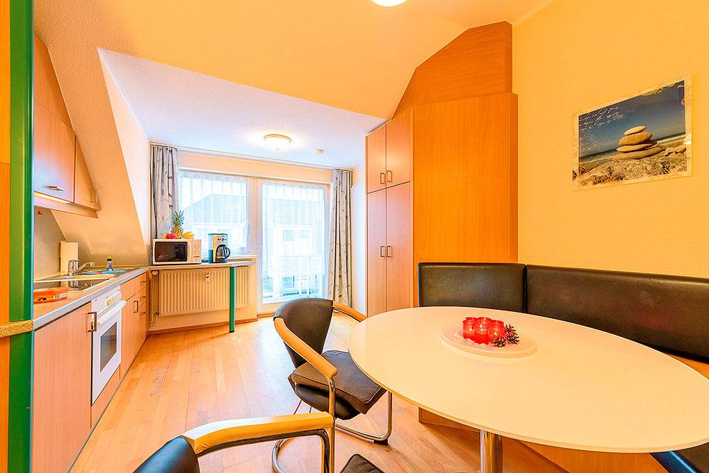 Apartamento vacacional entero, D 094.004 - Fewo Eldena, Nr. 24 in Lobbe, Mönchgut