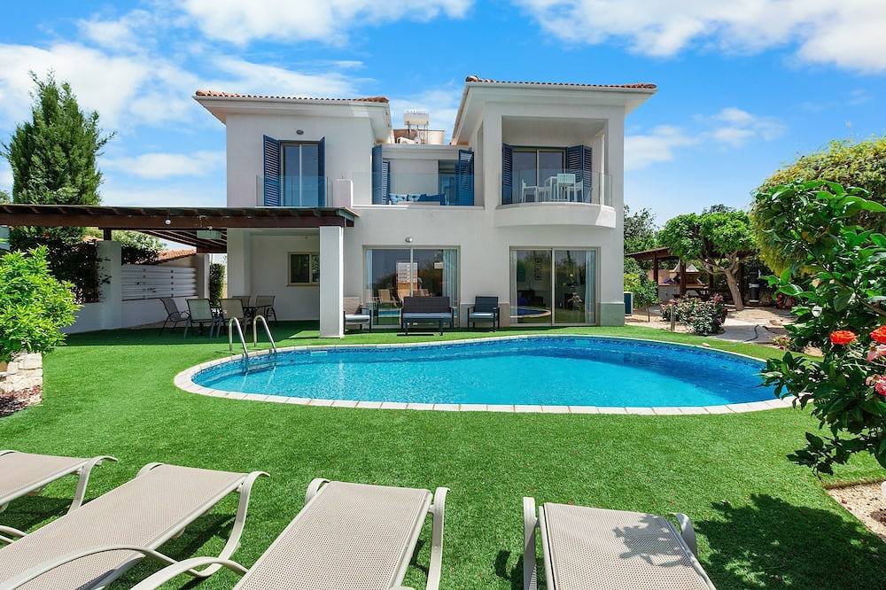 Villa Latchi Marina 21 -  a villa that sleeps 6 guests  in 3 bedrooms in Südzypern