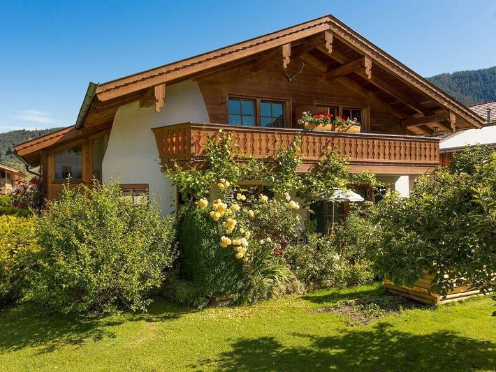 Vakantiehuis voor 3 personen, met Balkon en Tuin in Oberammergau