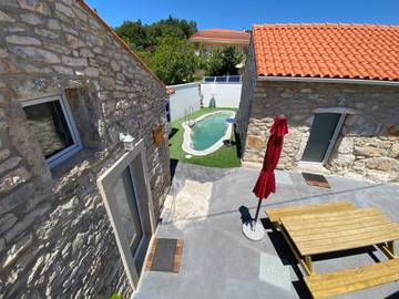 Gîte pour 2 personnes, avec piscine et jardin à Fátima