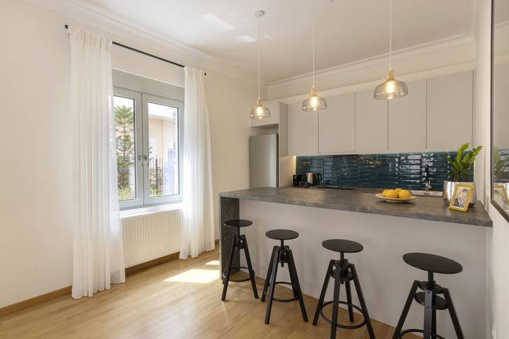 Entire apartment, Stylish 2Br pays homage to timeless charm in Central Section of Athens, Athens