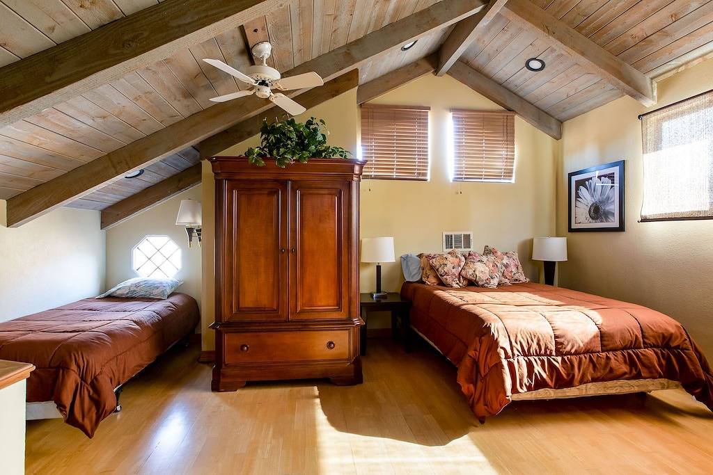 Große Familientreffen? Haben Sie sie alle unter einem Dach in dieser wunderschönen Umgebung in Lake Elsinore, Riverside County