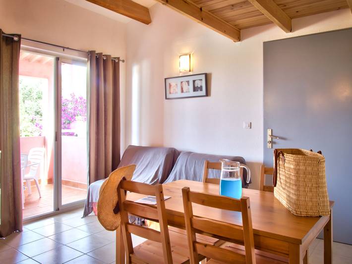 Gîte pour 4 personnes, avec bassin pour enfant ainsi que jardin et balcon à Monticello - 3