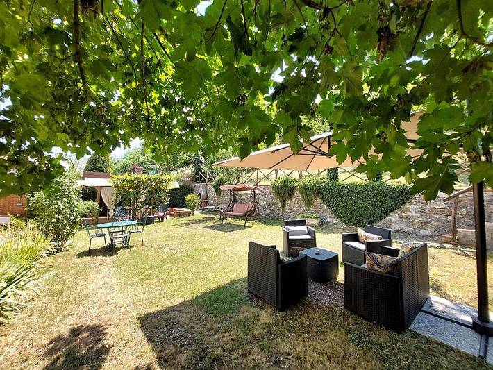 Location de vacances pour 9 personnes, avec vue et jardin, adapté aux familles à Greve In Chianti - 2