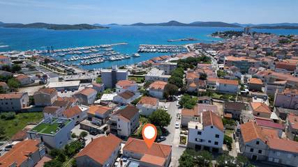 Vakantiewoning voor 6 Personen in Vodice, Šibenik-Knin, Afbeelding 1