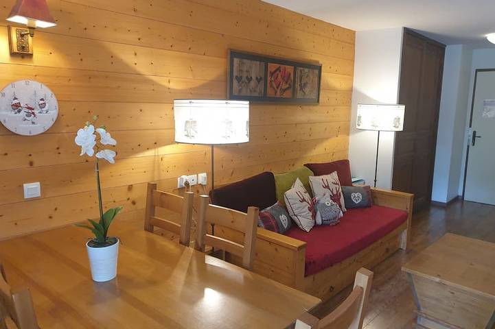 Location de vacances pour 6 personnes, avec jacuzzi et balcon, animaux acceptés à Brides-les-Bains