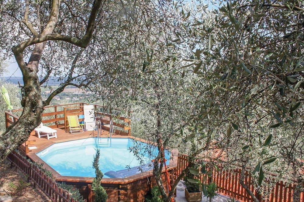 Prachtig huis in Buti Pi in Buti, Provincie Pisa