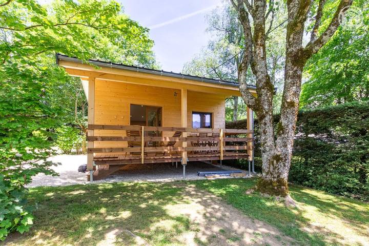 Gîte pour 4 personnes, avec Terrasse et Jardin dans Doucy-en-Bauges