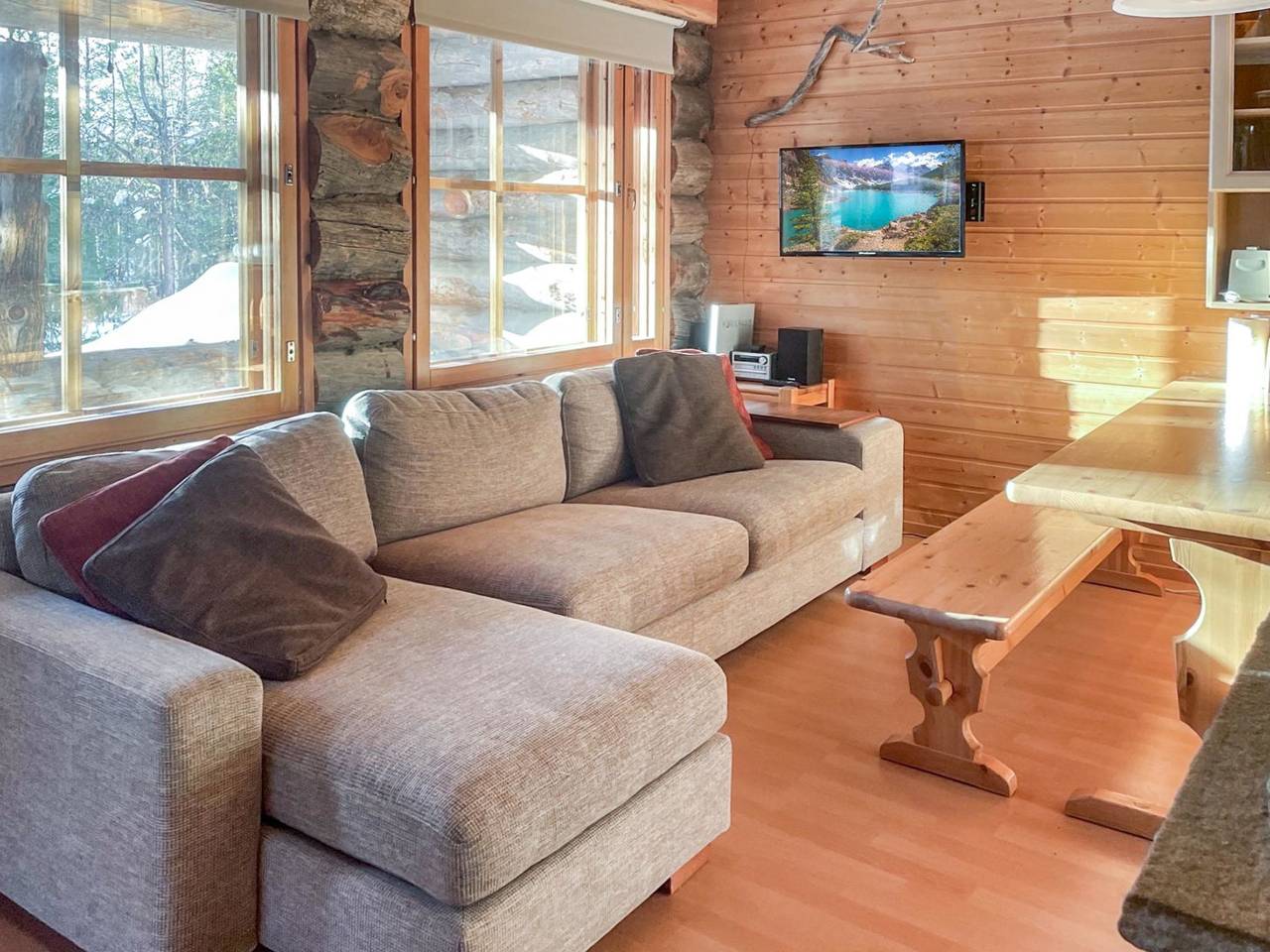 Ylläsrivit c 8 / villa änkyrä in Ylläsjärvi, Lappland