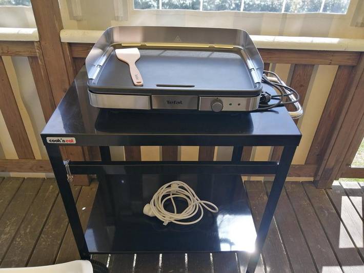 Camping pour 6 personnes, avec jardin ainsi que jacuzzi et piscine à Brem-sur-Mer - 2