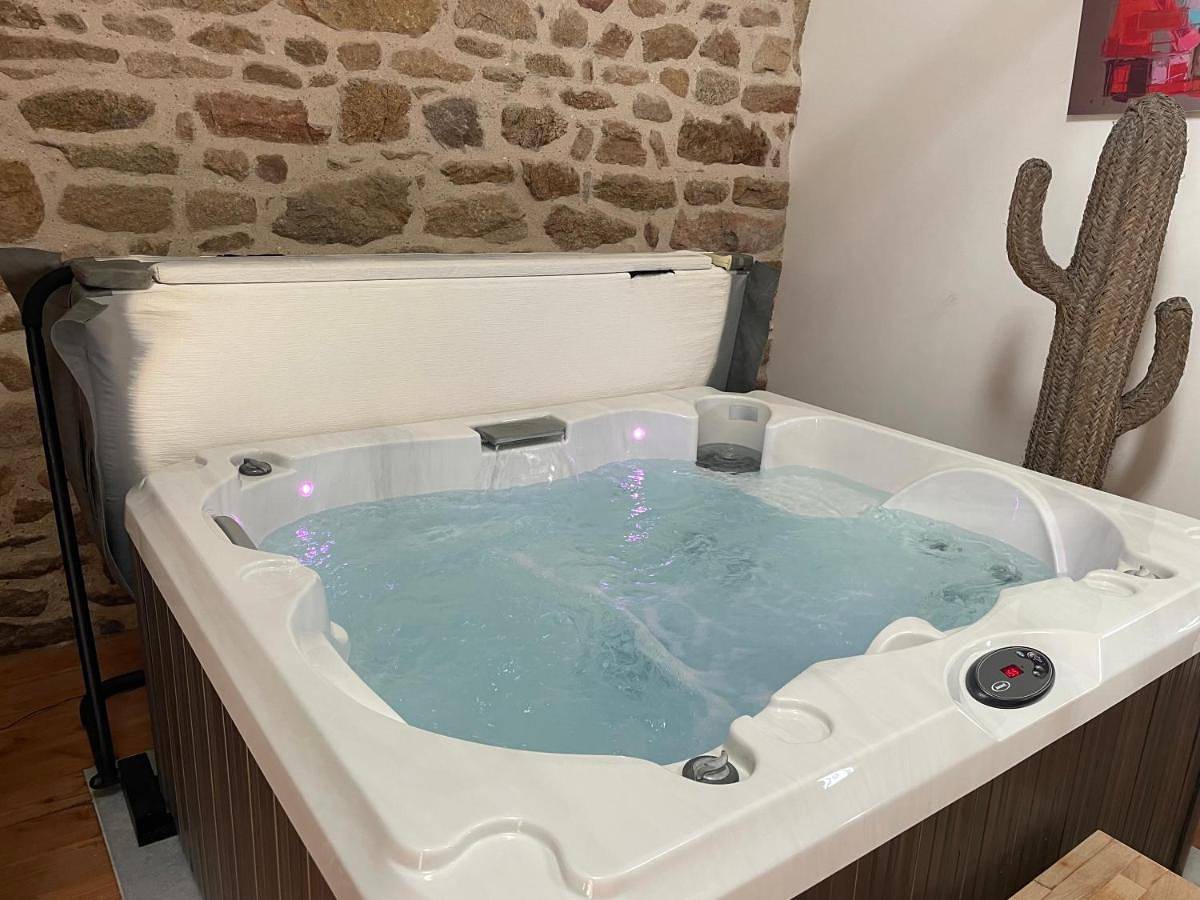 L Écrin de la Baie Chambre Côme in Pouldergat, Région de Quimper
