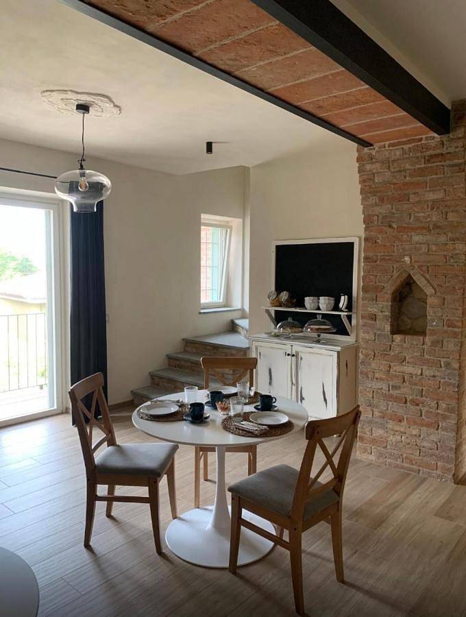 Chambre d’hôte pour 3 personnes, avec vue et piscine ainsi que terrasse et jardin, animaux acceptés à La Morra - 4