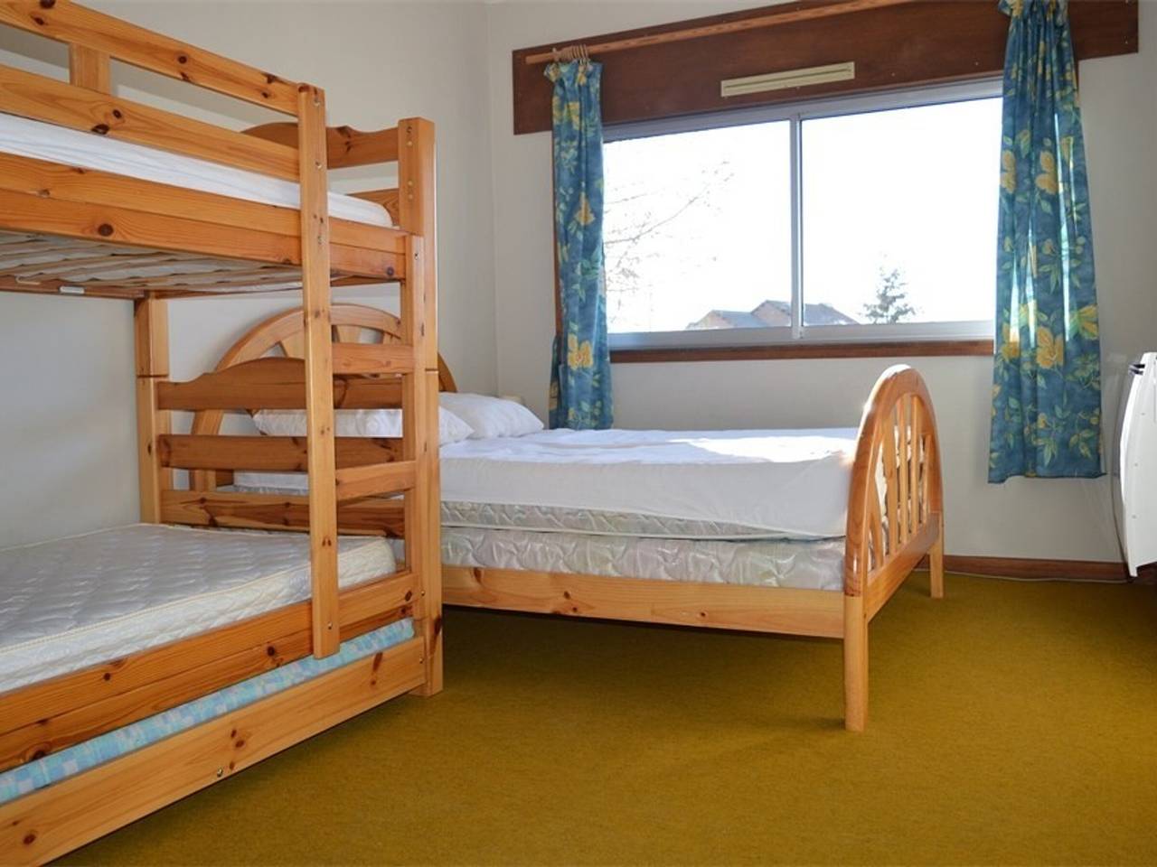 Entire apartment, Cozy 2-Room Apartment for 6 with Terrace, Elevator, and Pet-Friendly in Bolquère in Bolquère, Parc naturel régional des Pyrénées catalanes