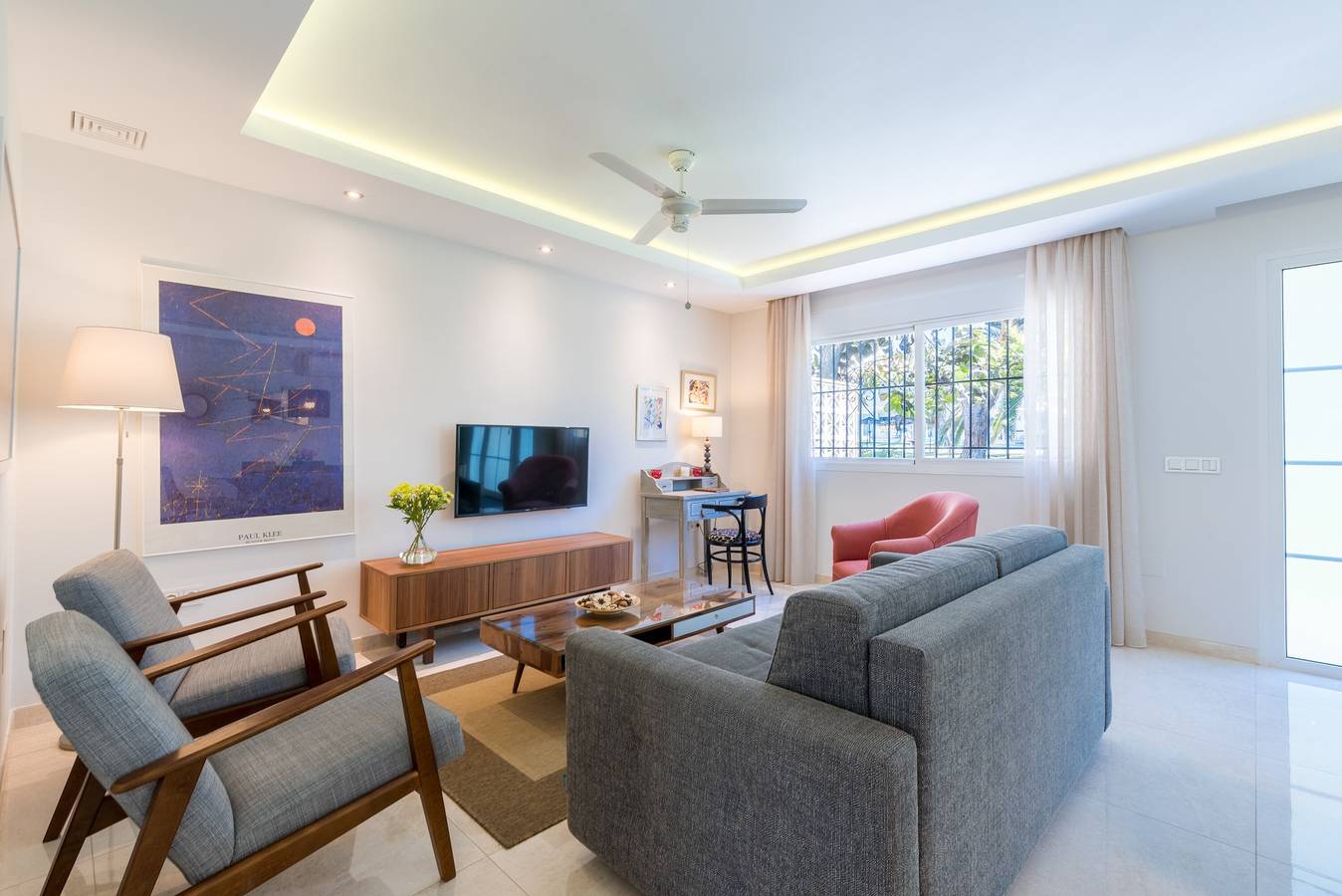 Familienferienhaus „La Rosa“ mit Pool, Klimaanlage, Terrassen und Garten in Torremolinos, Costa del Sol