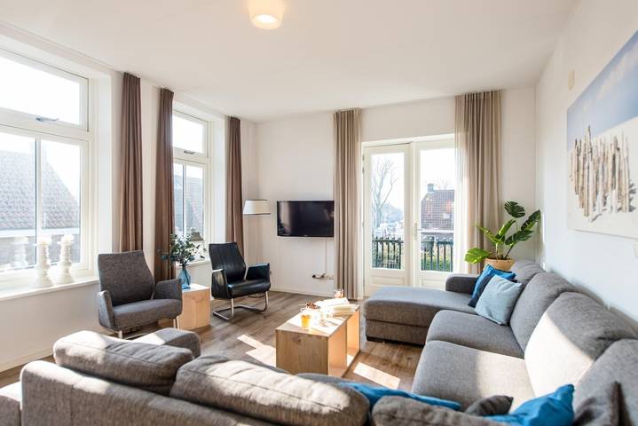 Ferienhaus für 8 Personen, mit Balkon/Terrasse und Balkon auf Ameland - 2