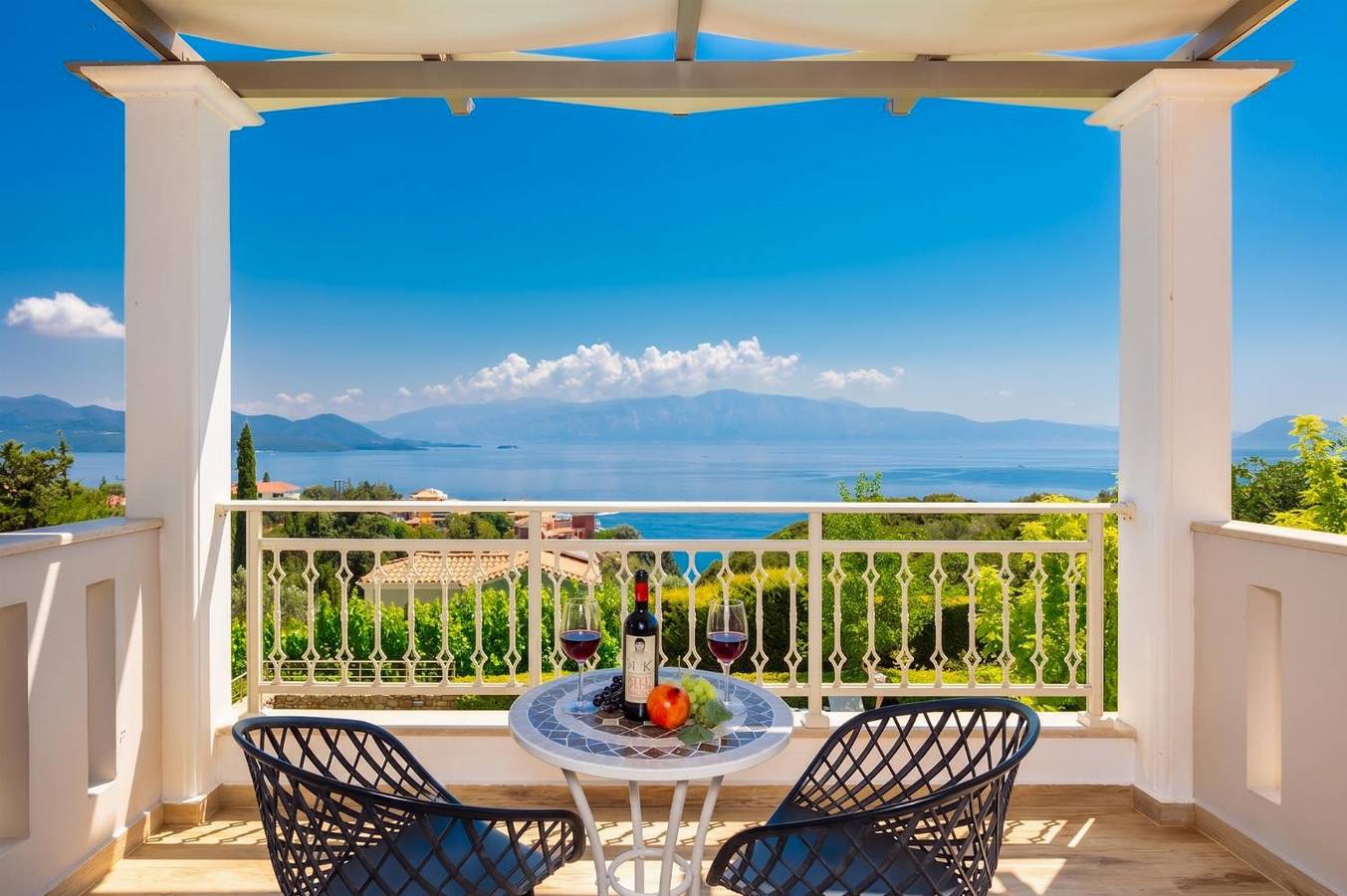 Villa Kyklamino in Nikiana, Alexandros