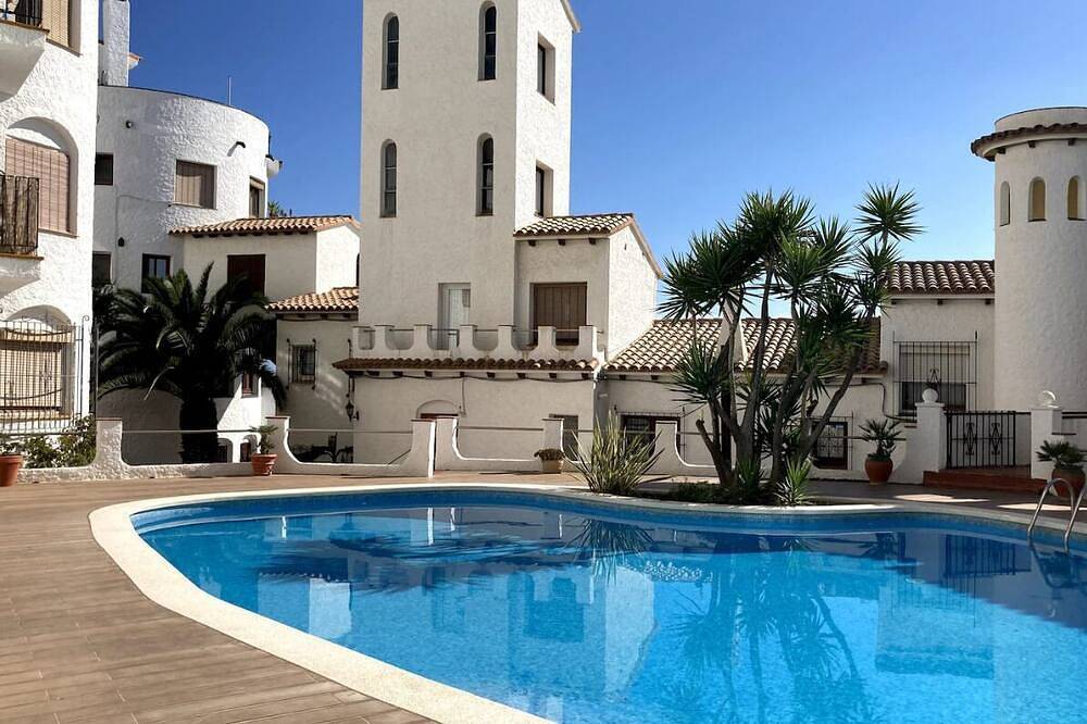 Apartamento entero, Apart Vista Al Mar Climatizado Wifi Piscina Parking in Sitges, Garraf