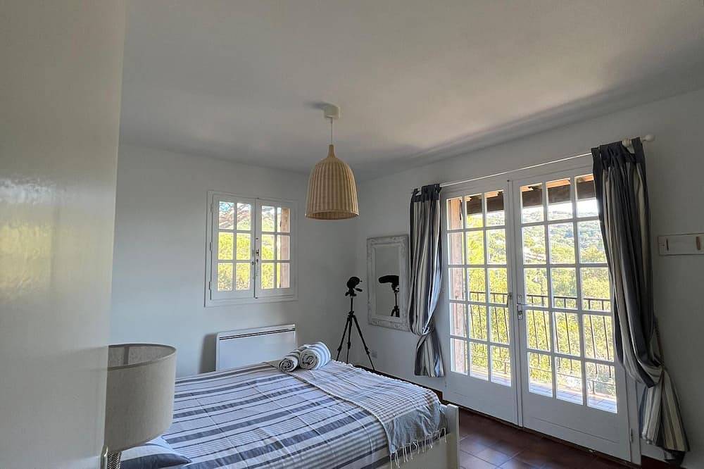 ** Sonderpreise ** Wunderschönes Strandhaus in der Nähe von St. Tropez - Meerblick - 3 Minuten zum Meer in Gigaro, La Croix-Valmer