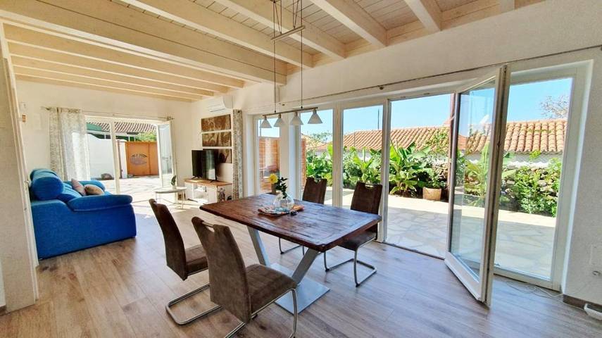 Casa rural para 4 personas, con jardín y vistas en El Paso